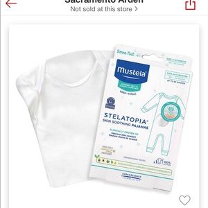 Mustela  6-12 months soothing pajamas for eczema